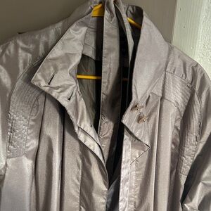 Women’s 80s trench